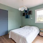 Moderne à - 5 Chambres, Piscine Chauffée, Proche Lac, Piste Cyclable - Fr-1-319-625 Villa