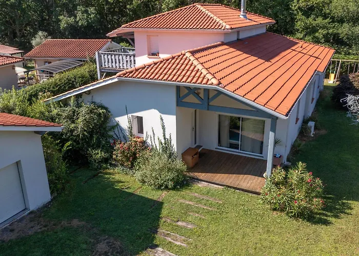 Villa Moderne A - 5 Chambres, Piscine Chauffee, Proche Lac, Piste Cyclable - Fr-1-319-625 *