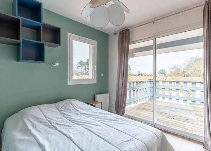 Moderne A - 5 Chambres, Piscine Chauffee, Proche Lac, Piste Cyclable - Fr-1-319-625 Villa Biscarrosse