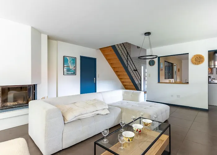 Moderne A - 5 Chambres, Piscine Chauffee, Proche Lac, Piste Cyclable - Fr-1-319-625 Villa *